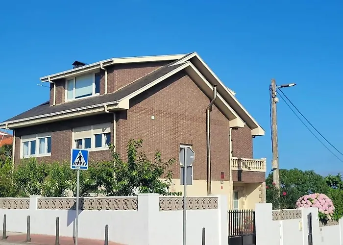 Casa En Santander A 800M De La Playa